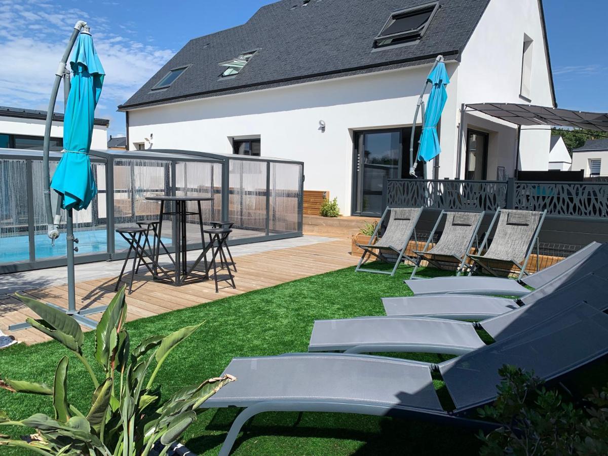 Maison 10 Pers En Bord De Mer Avec Piscine Chauffee Toute L'Annee, Spa Et Hamman Surzur Bagian luar foto